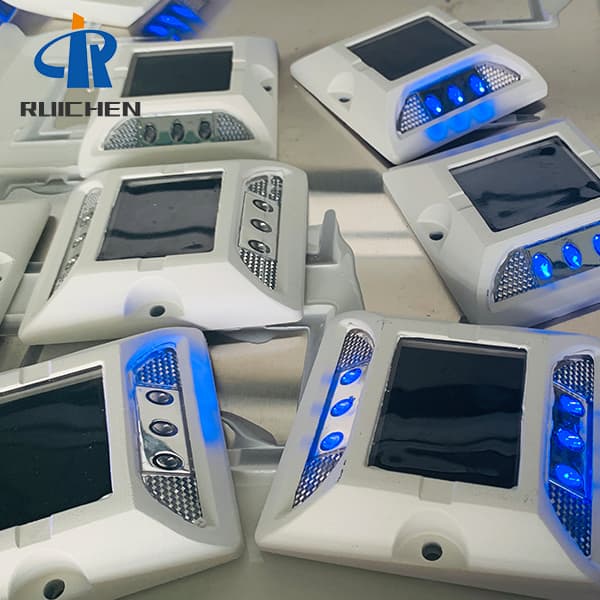 Green Solar Reflector Stud Light For City Road In China